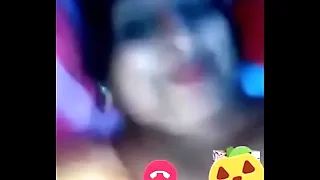 Sweetie-pie indian school teacher showing her boobs on video supplicate