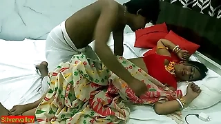 Indian incomparable hot Milf Bhabhi uncut hardcore sex ! New Hindi web sex