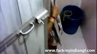 sexy indian wife shower glaze - FuckMyIndianGF.com