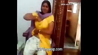 Indian cram Teacher Showing Boobs Adjacent to cram student