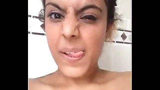 Indian chick showing say no to tits and pussy